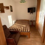 Ground Floor 2-Room Apartment for 5 Persons with Kitchen