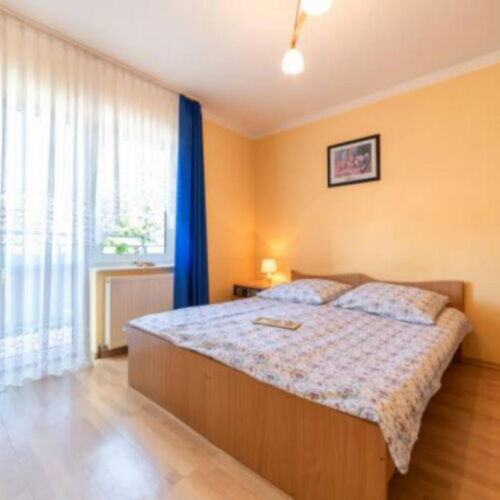 Pokój 3-osobowy z balkonem z aneksem kuchennym