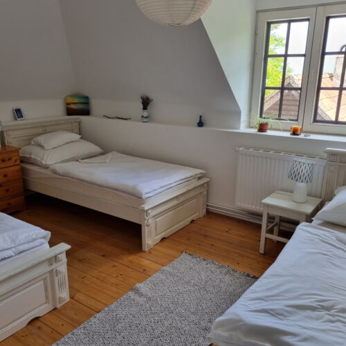 Apartament 8-osobowy z widokiem na ogród (możliwa dostawka)