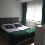 Tóra néző földszinti 4 fős apartman 1 hálótérrel