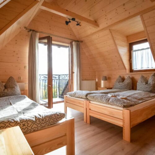 Mountain View Chalet for 10 Persons with Garden