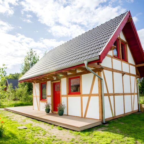 Domek całoroczny 4-osobowy cały dom z tarasem