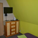 Single Room ensuite with LCD/Plasma TV