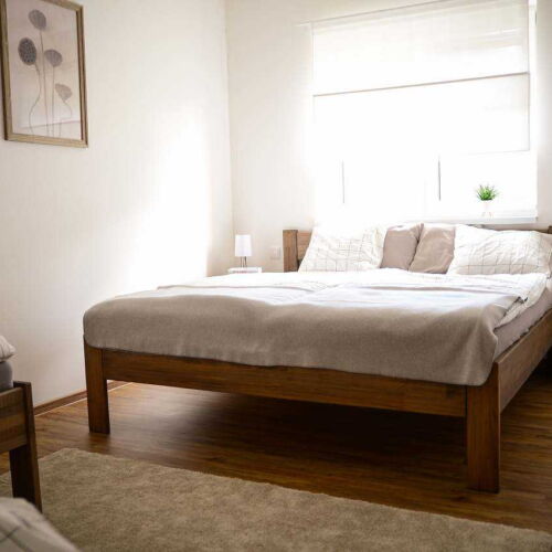 Chalupa cu duș cu bucătărie proprie pentru 12 pers. (se inchirieaza doar integral)