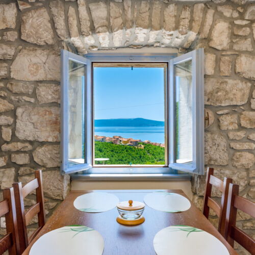 Sea View Trip Holiday Home for 10 Persons