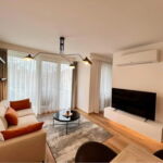 Premium 1-Zimmer-Apartment für 4 Personen mit Balkon