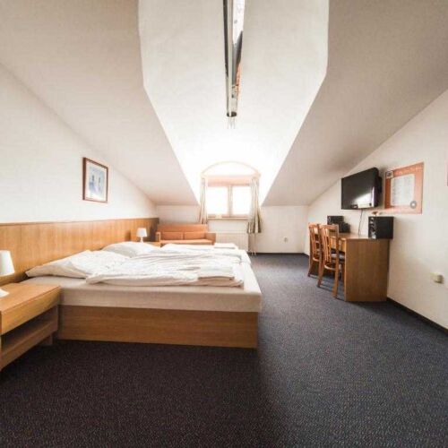 Izba pre 4 os. (s možnosťou prístelky)