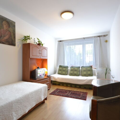 Triple Room ensuite with Shared Kitchenette