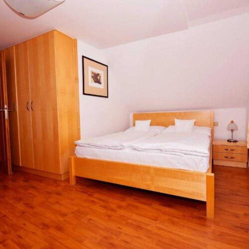 Apartman se sprchou s vlastní kuchyňkou pro 4 os. se 2 ložnicemi