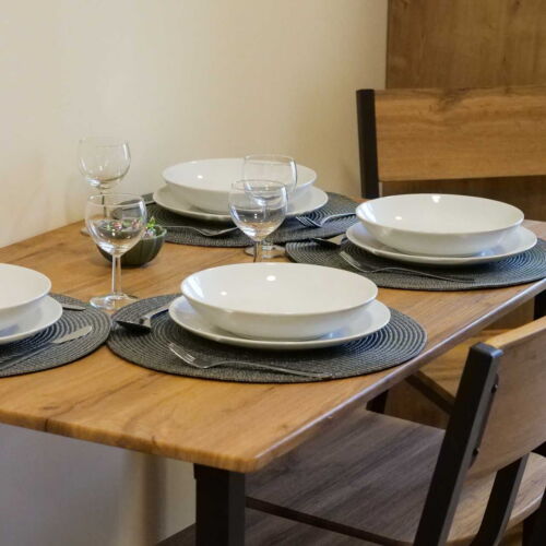 Apartman s balkónem s manželskou postelí s 1 ložnicí s výhledem na hory (s možností přistýlky)