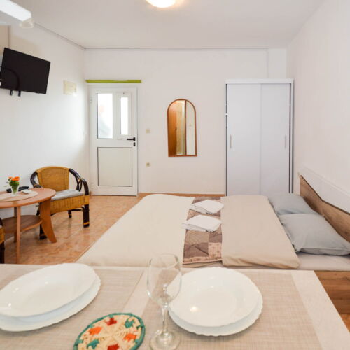 Na katu Studio apartman za 2 osoba(e) sa 1 spavaće(om) sobe(om)