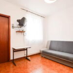 Apartament 4-osobowy na piętrze z klimatyzacją z 2 pomieszczeniami sypialnianymi