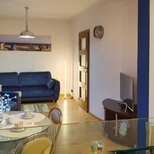 Apartament 4-osobowy z balkonem z prysznicem z 2 pomieszczeniami sypialnianymi