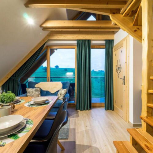 2-Zimmer-Apartment für 4 Personen mit Balkon und Eigner Küche