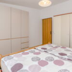Klimatiziran Mali balkon apartman za 4 osoba(e) sa 2 spavaće(om) sobe(om)