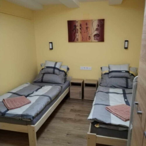 1-Room Apartment for 2 Persons