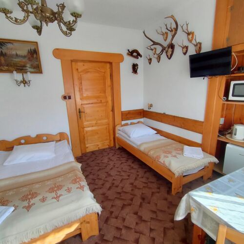 Camera dubla cu baie lCD TV