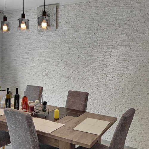 Apartament cu duș cu chicinetă proprie pentru 4 pers. (se poate solicita pat suplimentar)