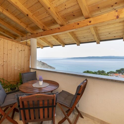 Apartament 3-osobowy z klimatyzacją z widokiem na morze z 2 pomieszczeniami sypialnianymi