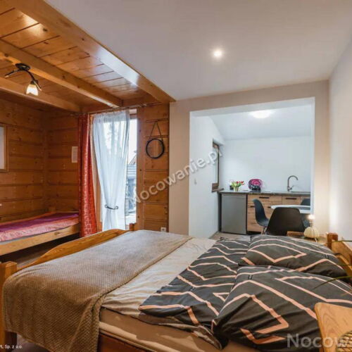 Pokój 3-osobowy z aneksem kuchennym z widokiem na góry