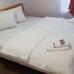 Pogled na planine soba sa francuskim krevetom (za 2 osoba(e))