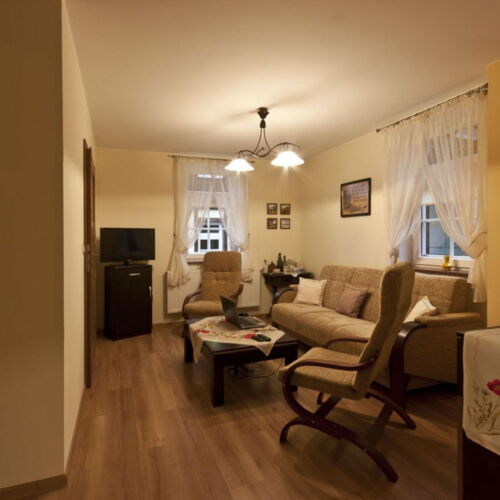 Apartament 4-osobowy z własną kuchnią z widokiem na góry z 2 pomieszczeniami sypialnianymi (możliwa dostawka)