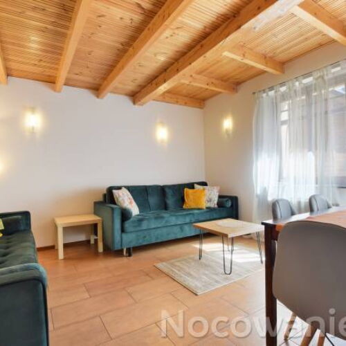 Apartament cu supanta cu 2 camere pentru 6 pers.