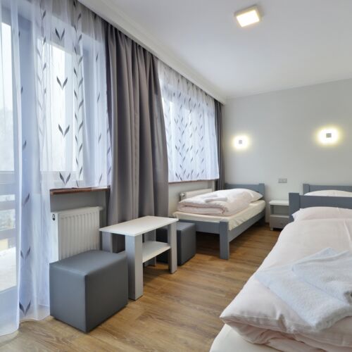Quadruple Room ensuite with LCD/Plasma TV
