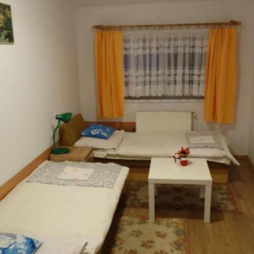 Apartament 4-osobowy z 2 pomieszczeniami sypialnianymi