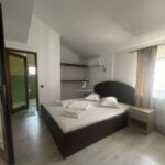 Classic Upstairs 2-Room Suite for 4 Persons