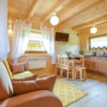 Domek drewniany 6-osobowy Komfort Przyjazny podróżom rodzinnym