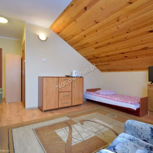 Pokój 2-osobowy z dostępem do ogrodu z widokiem na góry (możliwa dostawka)