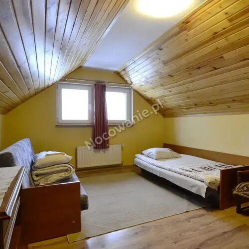 Pokój 2-osobowy z dostępem do ogrodu z widokiem na góry (możliwa dostawka)