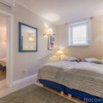 Apartament confort cu aer condiționat cu 2 camere pentru 4 pers. (se poate solicita pat suplimentar)