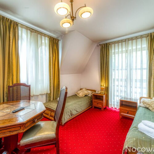 Mountain View Quadruple Room with Shower