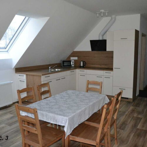 Apartman s vlastní kuchyní pro 6 os. se 3 ložnicemi s výhledem do zahrady