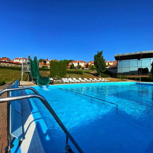 Panoramic Air Conditioned Apartment for 4 Persons