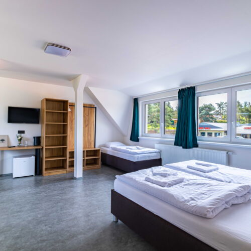 Pokoj se sprchou  pro 3 os. (s možností přistýlky)