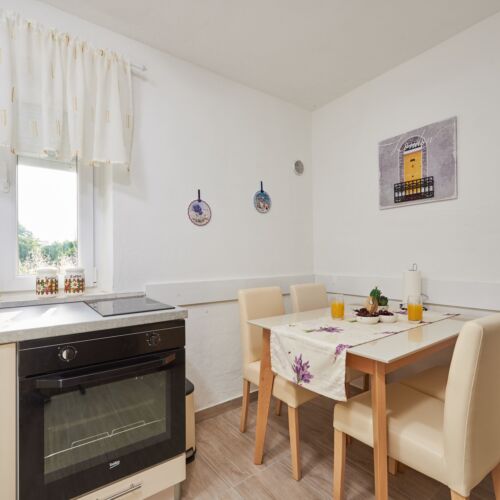 Domek całoroczny 4-osobowy z klimatyzacją parterowy