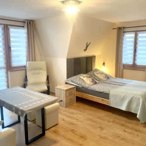 Mountain View Upstairs Double Room (extra bed available)