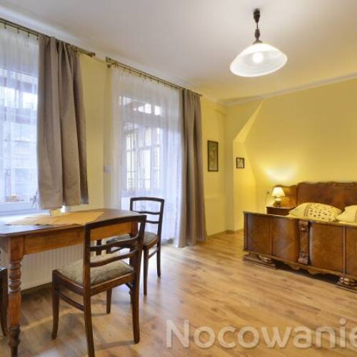 Pokoj s balkónem pro 3 os. na poschodí