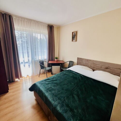 Pokój 3-osobowy z balkonem z łazienką