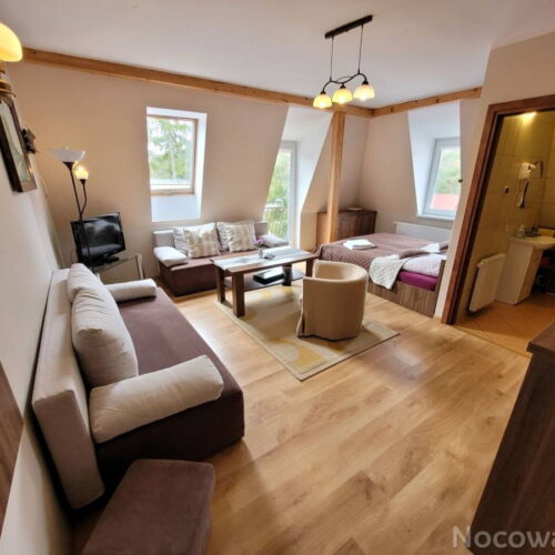 Pokoj s koupelnou pro 4 os. na poschodí