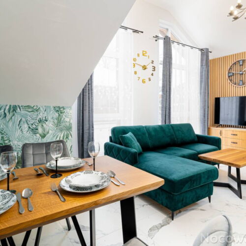 Apartament 4-osobowy z balkonem z prysznicem z 2 pomieszczeniami sypialnianymi