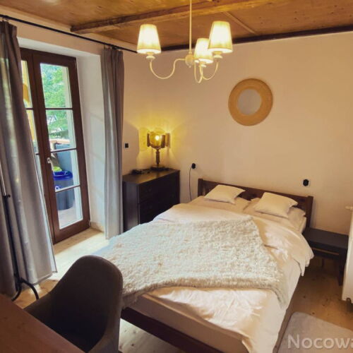 Mountain View 4-Room Apartment for 8 Persons with Garden