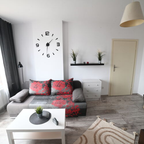 Doppelzimmer mit Balkon und Eigner Küche