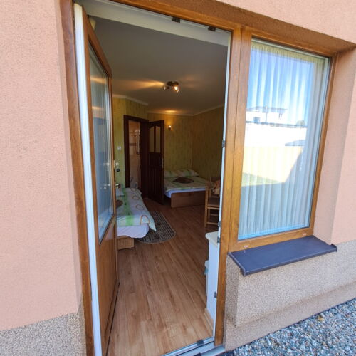 Pokoj se sprchou  pro 3 os.