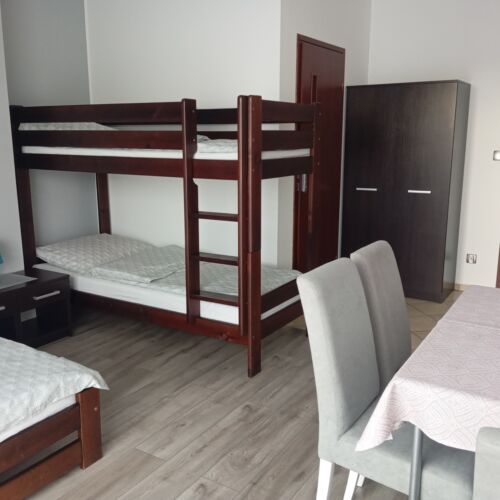 Pokój 4-osobowy z łazienką