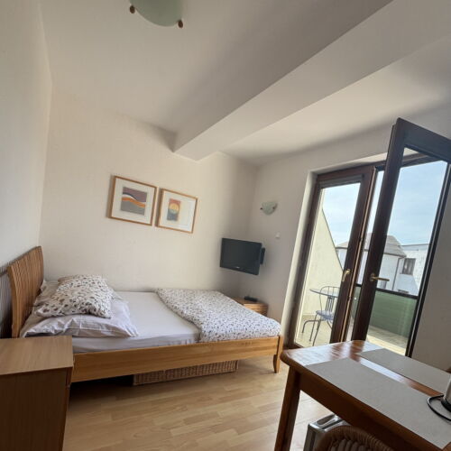 Pokój 2-osobowy na piętrze z widokiem na miasto