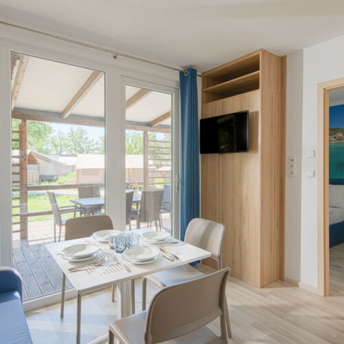 Standard Park View Holiday Home for 6 Persons